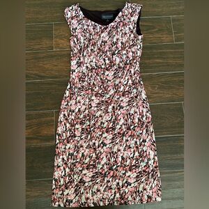 Connected Apparel Pink and Brown Sleeveless Side Ruching Midi Dress